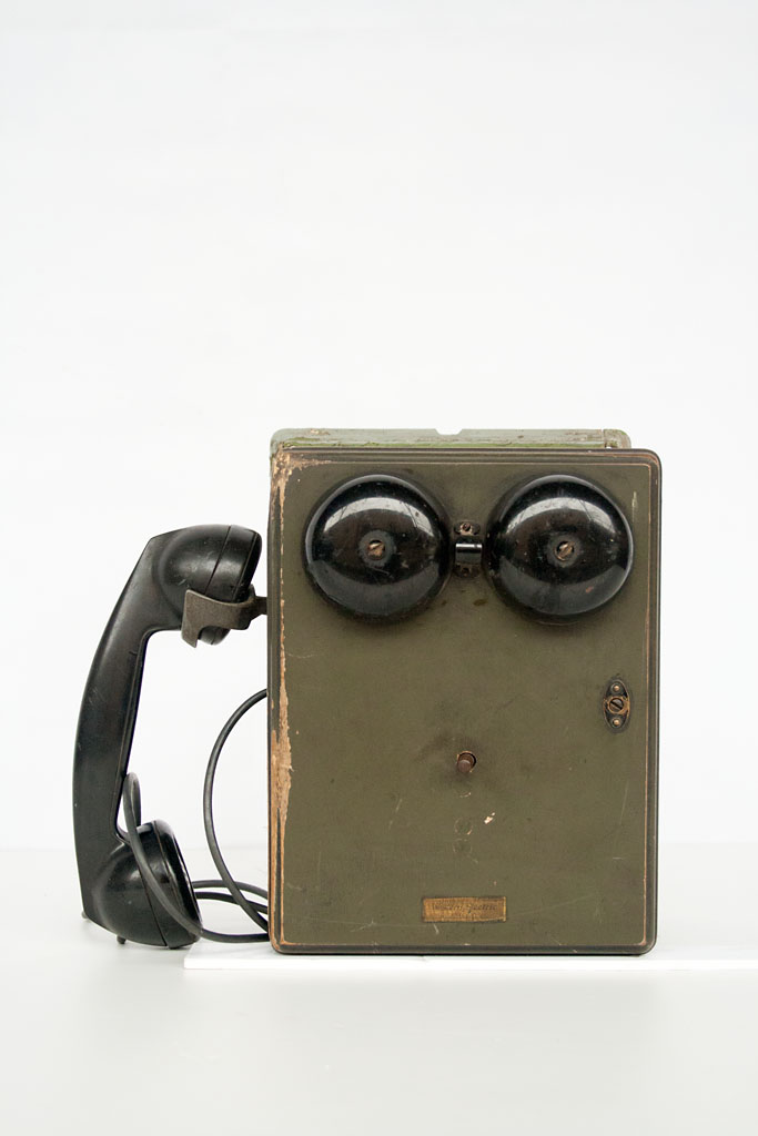 Priekšmets: Telefona aparāts ''Western Electric''